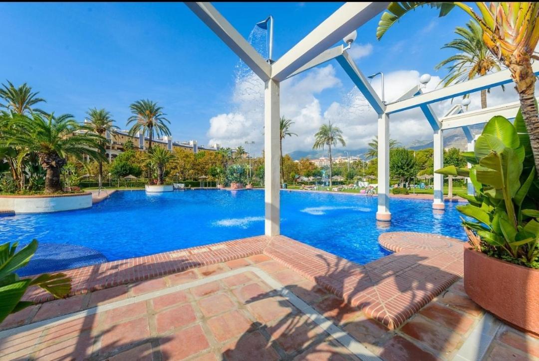 El Estudio De La Playa Benalbeach Holidays Paradise Бенальмадена Экстерьер фото